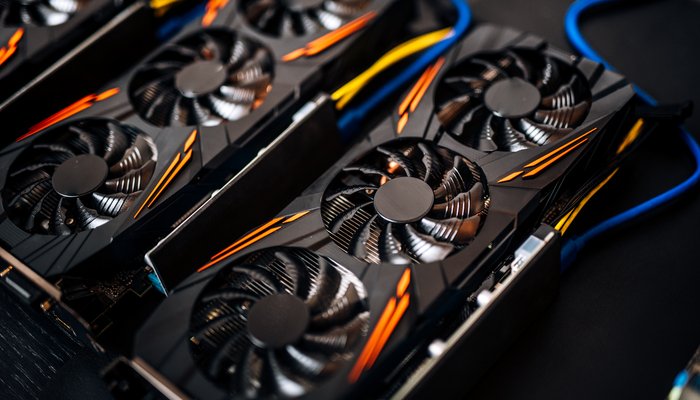 AMD und NVIDIA: Die beiden Grafikkartenhersteller kündigen Preissenkungen an